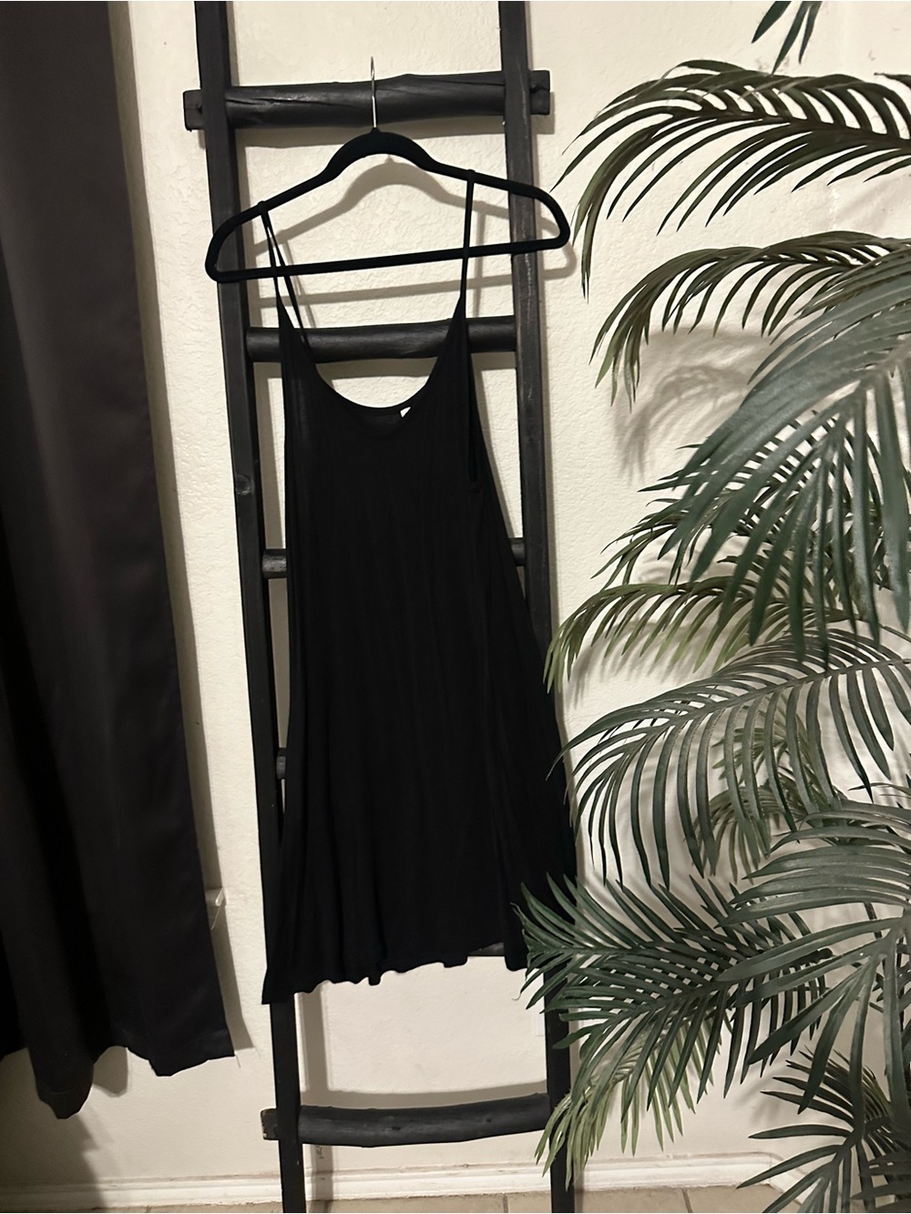 Source Unknown Black Mini Swing Slip Dress